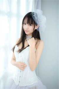 细腰藏娇