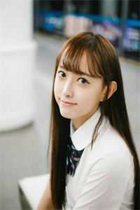 学校安全演习，你女儿核弹防爆？