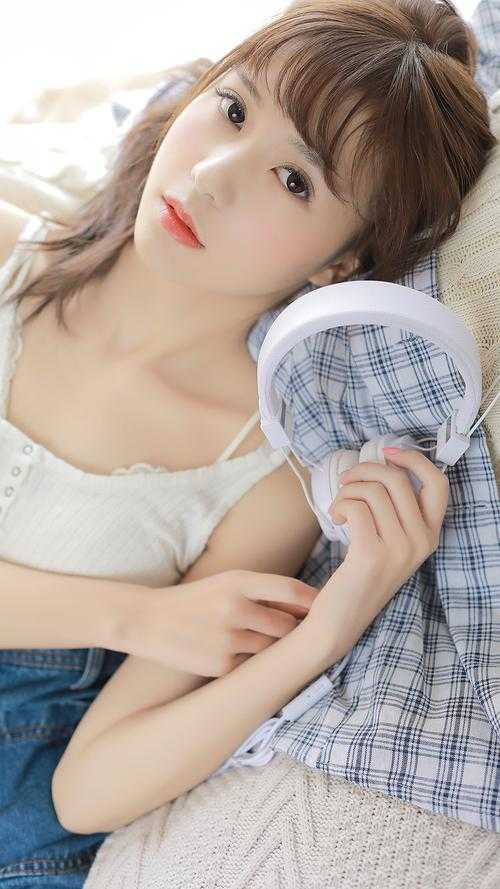 海王悔婚当日，美貌教授求娶我