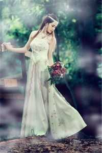 女帝老婆在上：帝君和宠臣都是我孟轻舟苏清秋免费小说在线阅读_完结版小说女帝老婆在上：帝君和宠臣都是我孟轻舟苏清秋