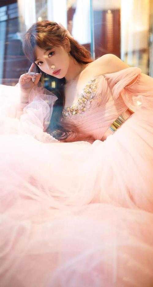 闪婚后，残疾大佬抱我转圈圈(沈易欢姚谦)完本小说阅读_小说免费阅读闪婚后，残疾大佬抱我转圈圈(沈易欢姚谦)
