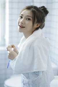 (婚礼前夕，我收到妻子和他人婚纱照良心推荐)莫芮安莫南热门小说_莫芮安莫南完整版在线阅读