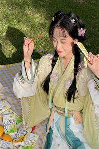 豪门有喜：女配今天绿茶了吗(苏榆尔龙卿)最新更新小说_免费热门小说豪门有喜：女配今天绿茶了吗苏榆尔龙卿