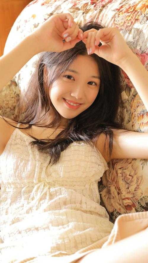 经年已过莫相扰(芩妃挽月轩)完本小说推荐_免费小说完结经年已过莫相扰芩妃挽月轩