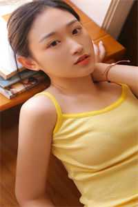 游戏入侵，我清空商城成最强女主(凌薇蕊李安妮)完结