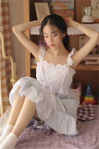 强烈推荐热门小说带着空间穿越，本妃杀穿古代(岳如霜杏儿)抖音热文_《热门小说带着空间穿越，本妃杀穿古代》全本阅读