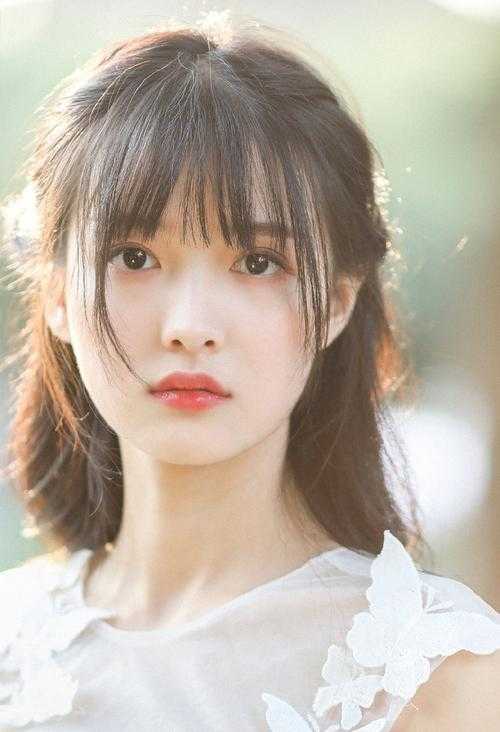 我收留的少女，怎会是首富继承人