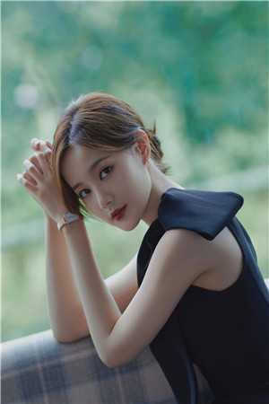 穿书后，整个侯府都能听见我心声(谢婉心谢府)阅读免费小说_免费小说阅读穿书后，整个侯府都能听见我心声(谢婉心谢府)
