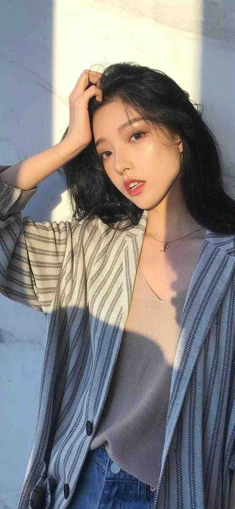 开局惨到穿乱世，疯癫的她权倾朝野姜瑾周睢热门免费小说_完整版小说开局惨到穿乱世，疯癫的她权倾朝野姜瑾周睢