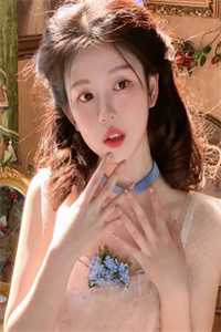 死遁后，私养花魁的他却疯魔了