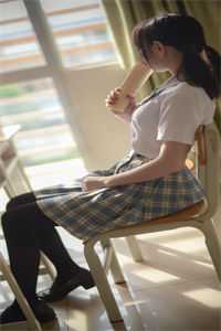 老婆为和竹马拍婚纱照，团灭爸妈