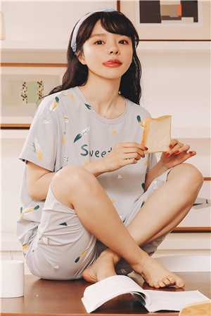 莫名变傻后，我成了乡村团宠赵不亮邵婷婷完本小说阅读_最新好看小说莫名变傻后，我成了乡村团宠赵不亮邵婷婷