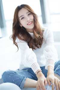 女友逃婚后，我成了顶尖豪门