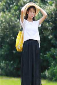 《一等功臣女儿被欺辱致死后，军区杀疯了》(杨红琴王露诗)完结小说大全_热门小说免费阅读《一等功臣女儿被欺辱致死后，军区杀疯了》(杨红琴王露诗)