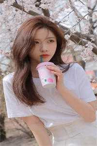 女儿边境失联，我却淡定回乡过节