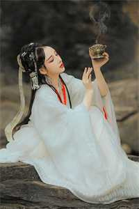 新年穿红，老公秘书却说我招灾(黎思周莫轩)完结的小说_免费阅读全文新年穿红，老公秘书却说我招灾(黎思周莫轩)
