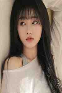 听到皇帝心声后，我成了他宠妃