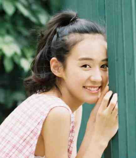 山遥月渐隐