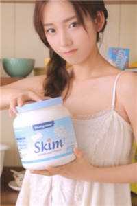 太子退婚娶孤女后，悔疯了