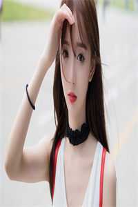 娶了美女总裁后，我的人生开挂了