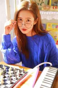 听到皇帝心声后，我成了他宠妃
