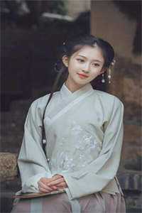 和霸总闹掰后，死对头开启追我模式(温楠周言垏)最新小说推荐_最新热门小说和霸总闹掰后，死对头开启追我模式温楠周言垏