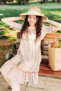 当首辅夫人穿成了现代落难真千金沈从妩谢延东热门好看小说_小说完结版当首辅夫人穿成了现代落难真千金(沈从妩谢延东)