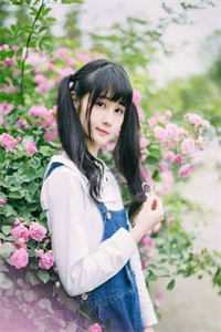 雾隐繁花情已逝
