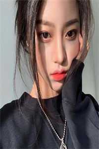妹妹执意要给首富当狗，重生后我祝她幸福(霍云霆许半夏)最新完结小说推荐_免费小说大全妹妹执意要给首富当狗，重生后我祝她幸福霍云霆许半夏