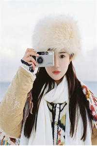 穿书女配娇又软，山里糙汉宠妻上头