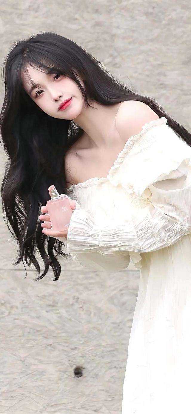 妻子与好兄弟骗我签下股权转让合同后，我杀疯了(裴澈寒江若曦)热门网络小说_小说完结版妻子与好兄弟骗我签下股权转让合同后，我杀疯了(裴澈寒江若曦)