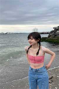 我是妻子亲自给她白月光挑选的挡刀人