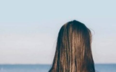 苏轻伊,乔染小说全文免费阅读，《是我放手不陪你》小说最新章节