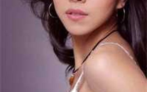 顾清月裴若松(*世子x暂时眼盲医女你x被错认心思复杂王爷x万般宠溺的师父x)_(顾清月裴若松)全文免费阅读