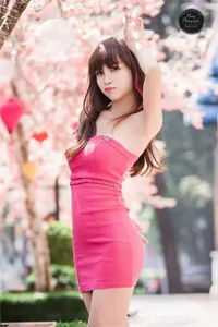 心披婚纱