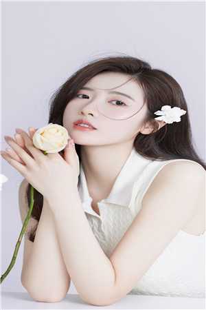我一个召唤师,却被叫做近战狂魔
