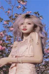 新婚夜，她把植物人相公气活了